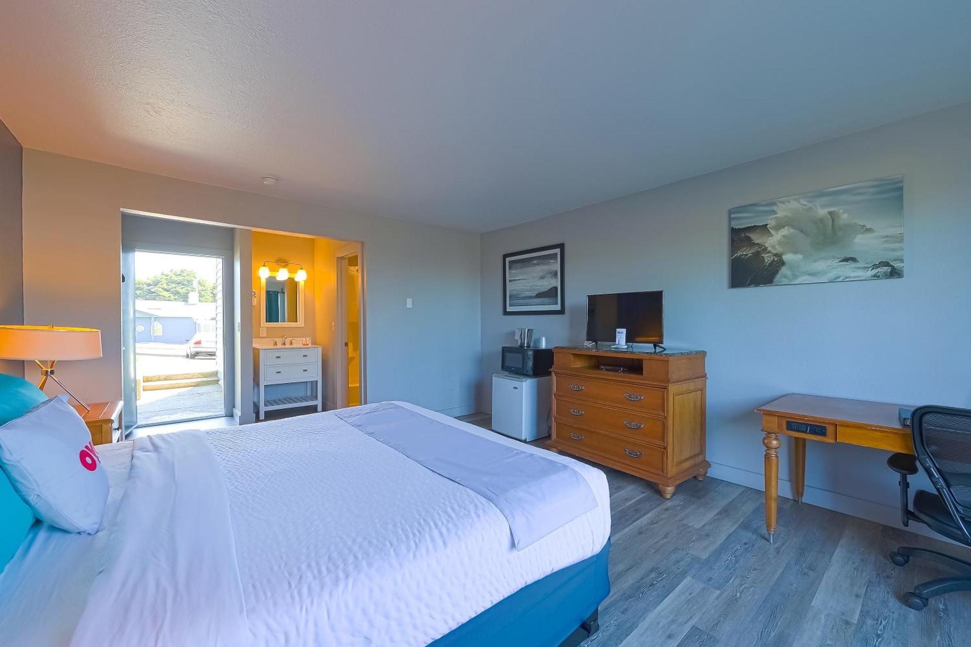 Oyo Waves Hotel Newport Or - Nye Beach Exterior foto