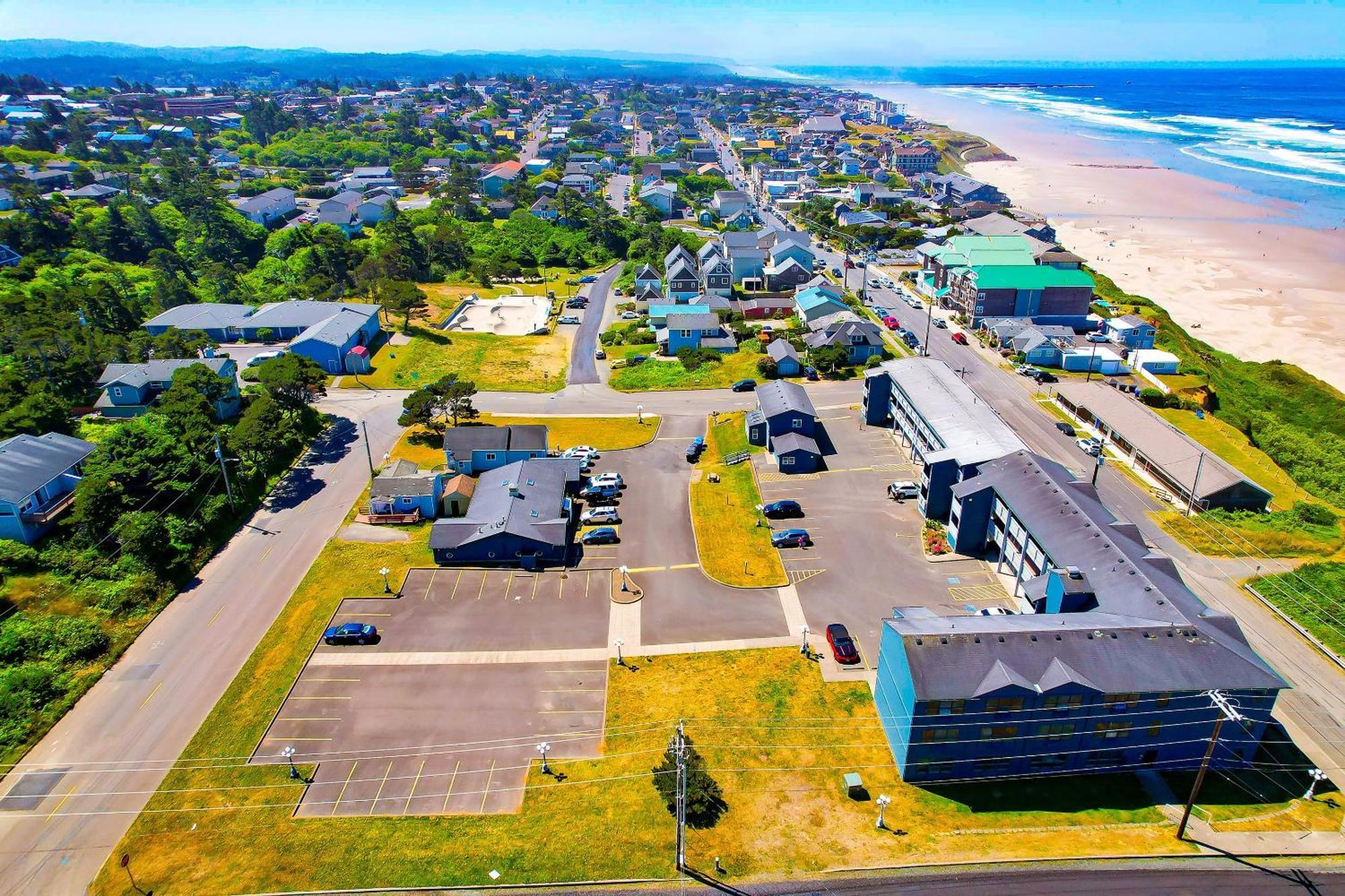 Oyo Waves Hotel Newport Or - Nye Beach Exterior foto